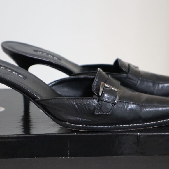 Hype black mules with buckle accent - Picture 2 of 5